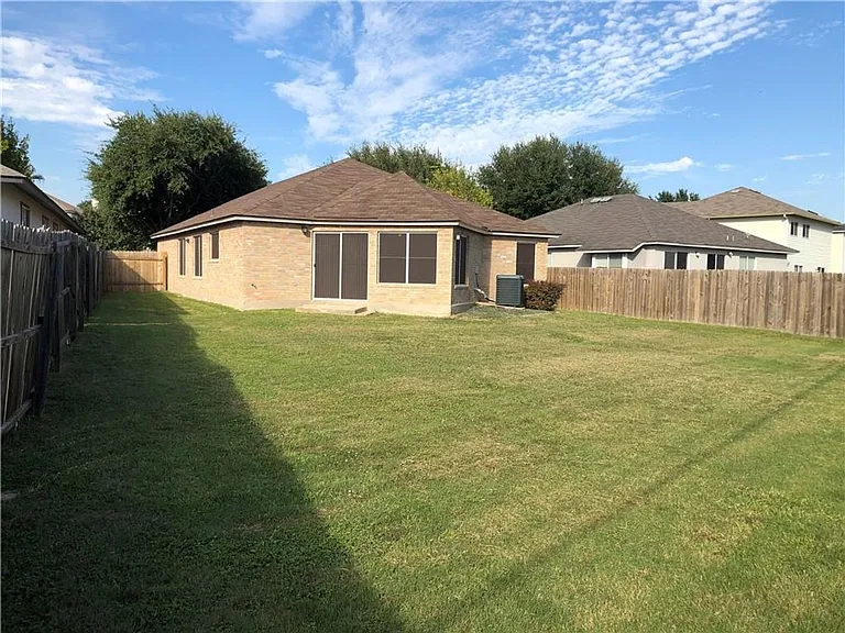 1304 Water Spaniel Way — Photo 20