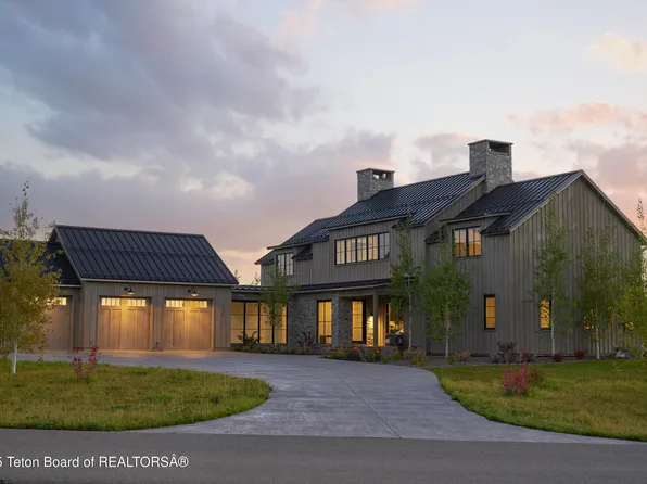 1240 Spotted Fawn Ct, Driggs, ID 83422