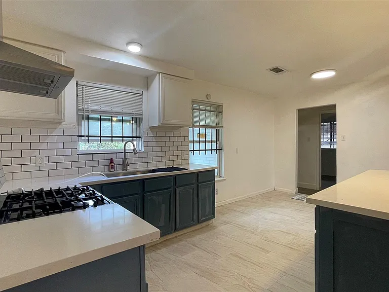 3819 Botany Ln — Photo 6