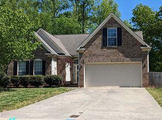 6007 Creekview Ct, Harrisburg, NC 28075
