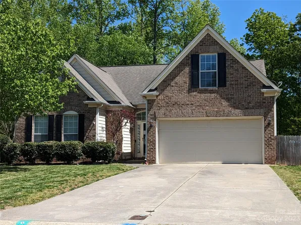 6007 Creekview Ct, Harrisburg, NC 28075