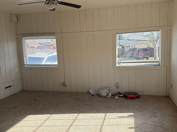 4th image of 6521 Brentwood Blvd #B