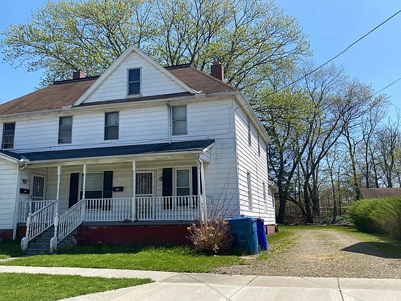 2nd image of 160-162 Vine St