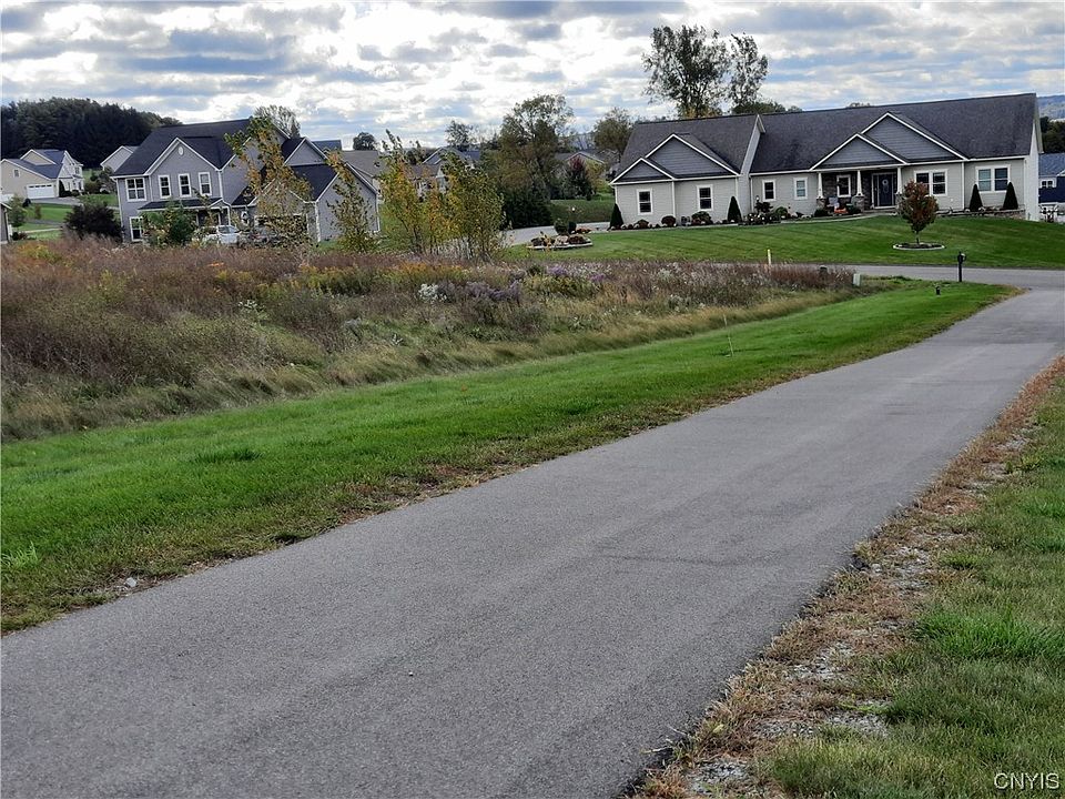 1st image of 104 Firefly Way #15