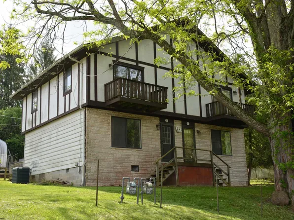 12-14 Brown Ave, Weston, WV 26452