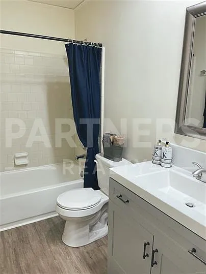 3121 Milan Dr — Photo 16