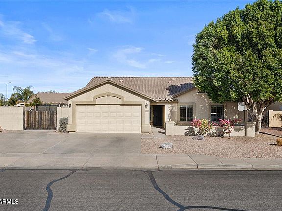 2nd image of 10302 E DOLPHIN Avenue