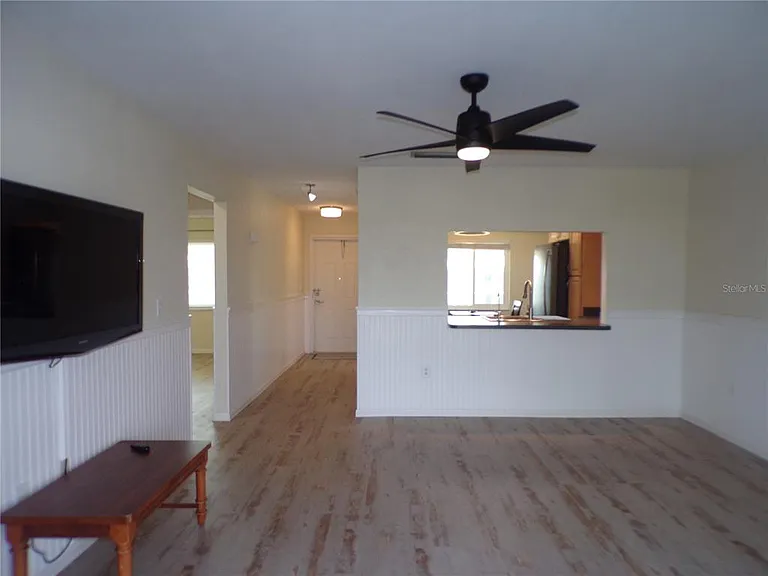 1335 Mineo Dr #G — Photo 5