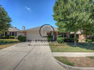 1060 Appaloosa Cir, Fort Worth, TX 76179