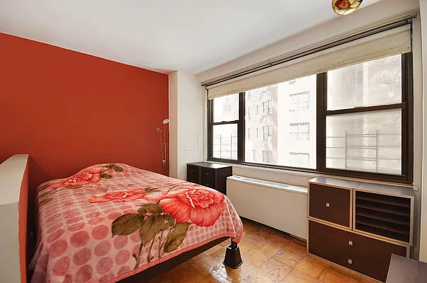 Sold by Corcoran | media 14