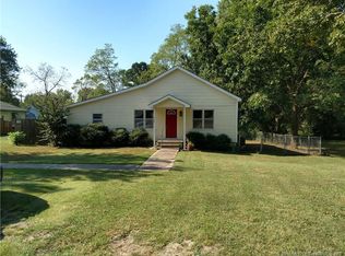 408 W 11th St, Chelsea, OK 74016
