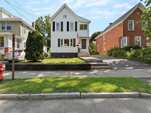 3rd image of 120 Peck Ave