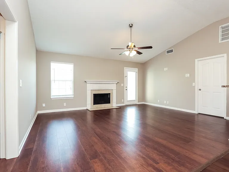 3110 Swilly Ct — Photo 3