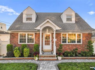 117 Park Pl, Kearny, NJ 07032