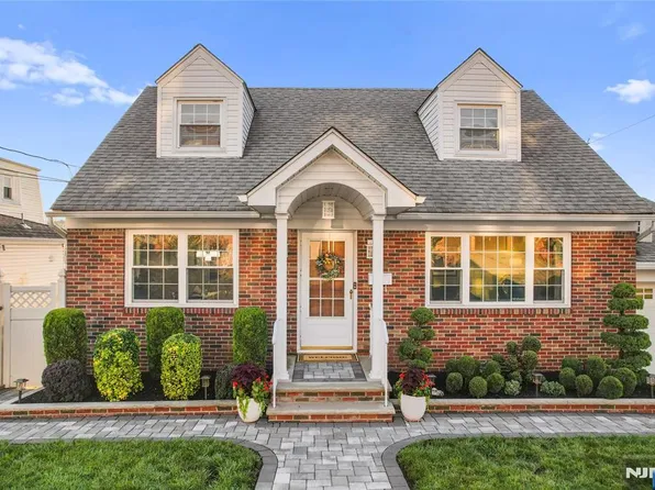 117 Park Pl, Kearny, NJ 07032