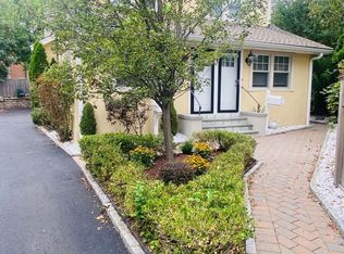 6 Sound View Ct, Greenwich, CT 06830