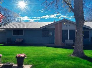 210 Hoover Cir, Elk City, OK 73644