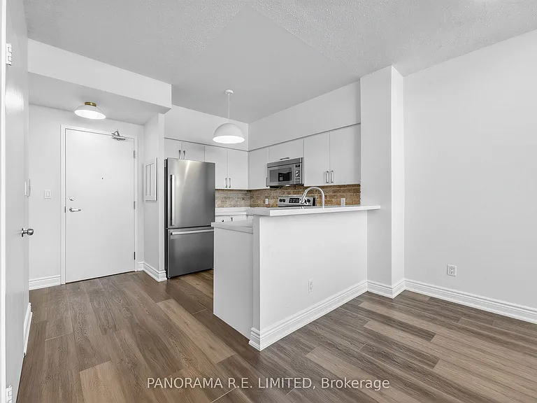 200 Manitoba St #122 — Photo 6
