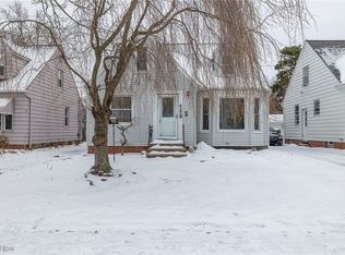 4229 Hinsdale Rd, South Euclid, OH 44121