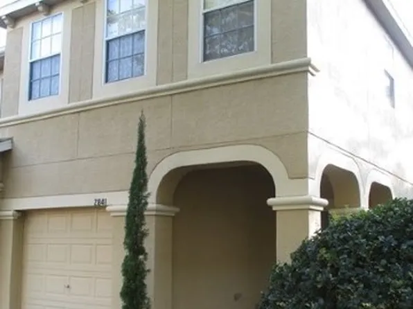 2841 Girvan Dr, Land O Lakes, FL 34638