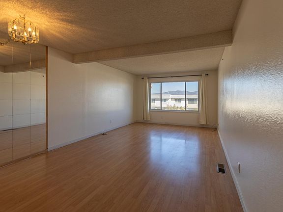 2nd image of 2367 Greendale Dr