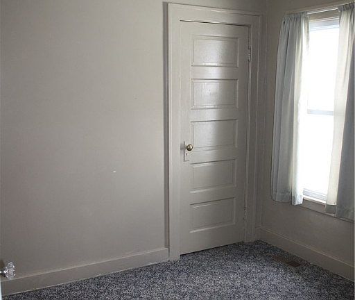 2nd image of 513 Prospect St