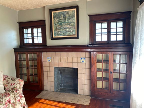 5th image of 1136 Pearl St