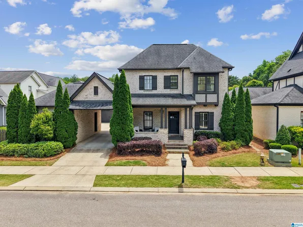 2276 Southampton Dr, Hoover, AL 35226