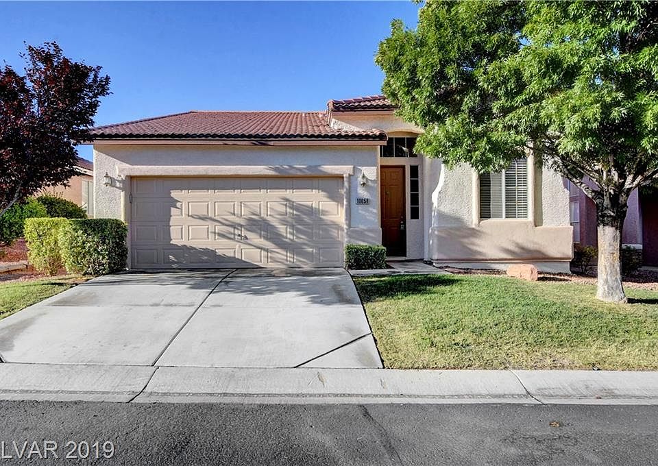 1st image of 10058 Canyon Dunes Ave