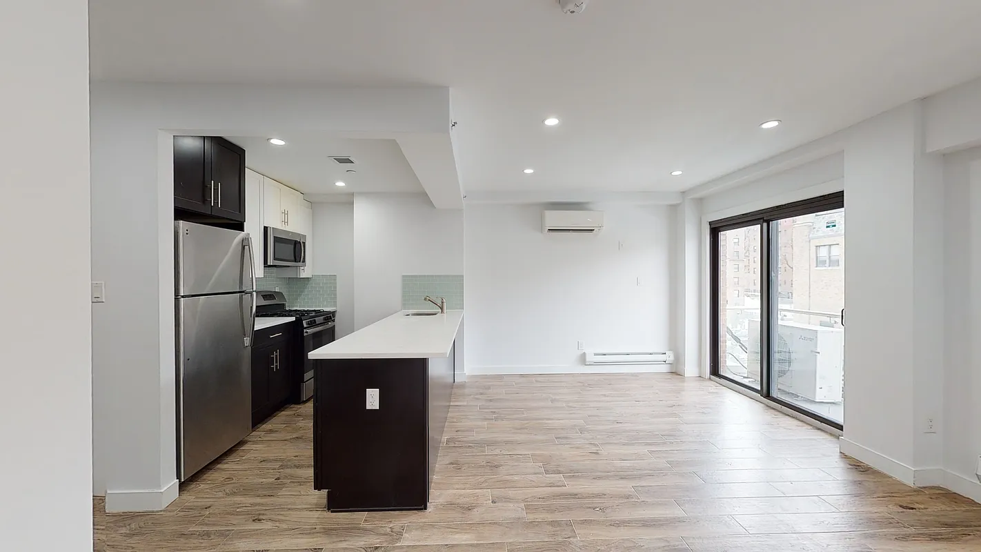 177-16 87th Drive 401