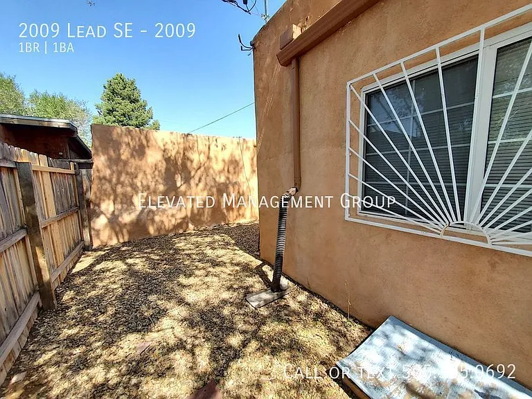 2009 Lead Ave SE #2009 — Photo 19