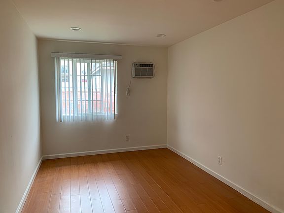 2nd image of 6134 Hazelhurst Pl APT 4