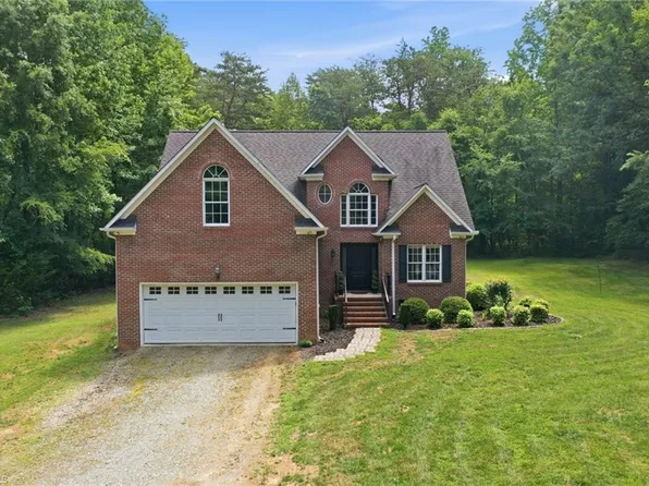 847 Boone Rd, Burlington, NC 27217