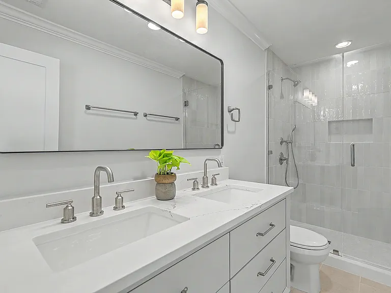 958 Myrtle Ct — Photo 17
