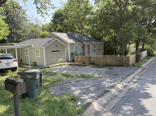 1152 W James St, Fayetteville, AR 72703