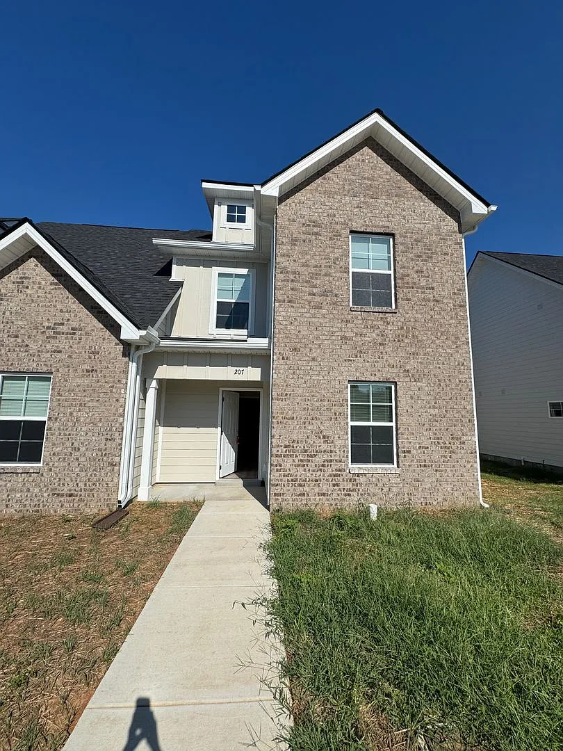 Brand new 3 bed 2 bath townhome in Smyrna TN — Photo 2