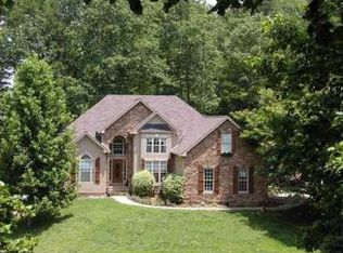 3985 Pointe Dr N, Gainesville, GA 30506