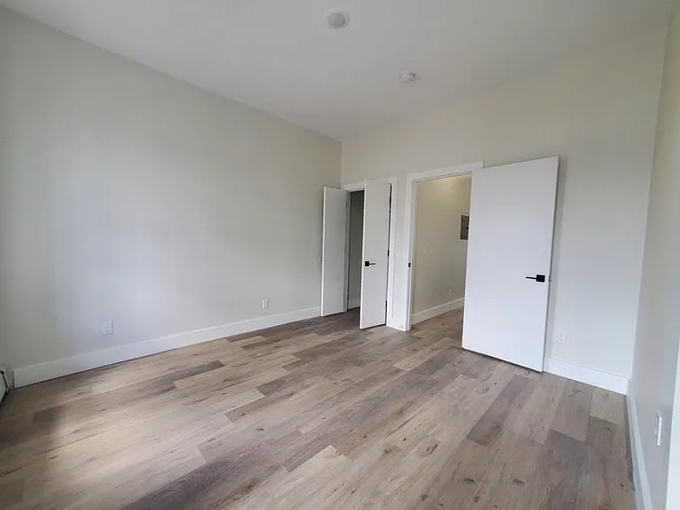 1716 John F Kennedy Blvd #A — Photo 3