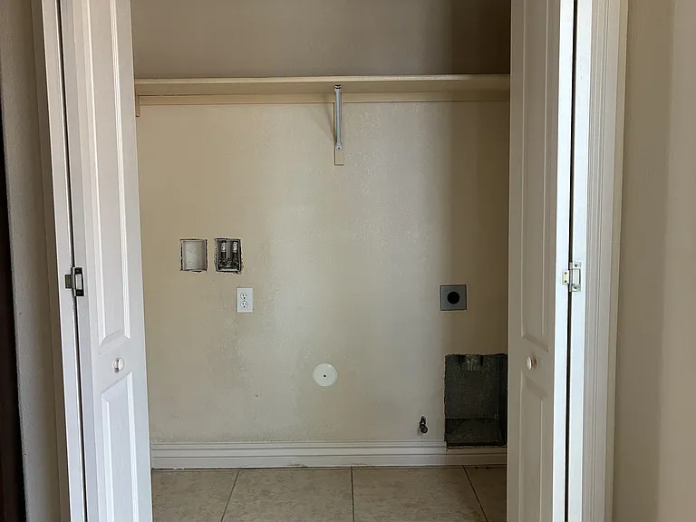 3716 Almond Beach Dr — Photo 10