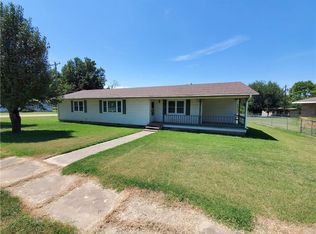 713 S Oak St, Paden, OK 74860