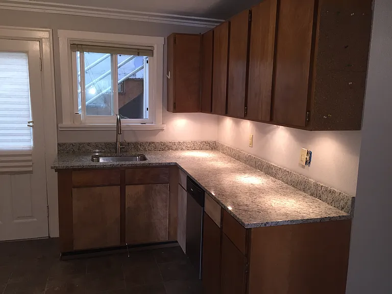 5400 Meridian Ave N #101 — Photo 3