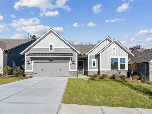 6819 Welcome Rd, Flowery Branch, GA 30542