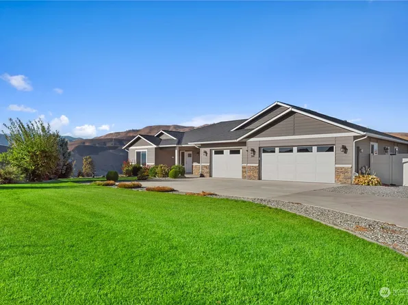 246 Sun Valley Drive, Wenatchee, WA 98801
