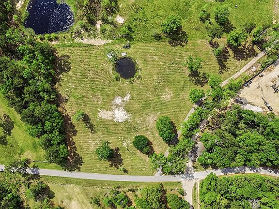 4th image of 18118 Cooper Rd