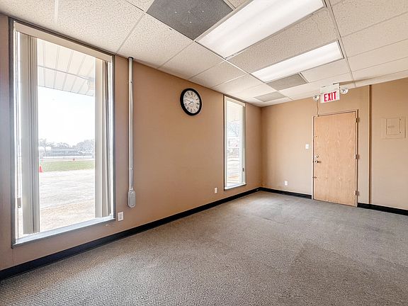 5th image of 555 S Schuyler Ave #11171919