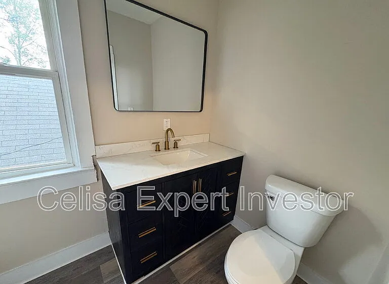 2506 Miner St #2 — Photo 6