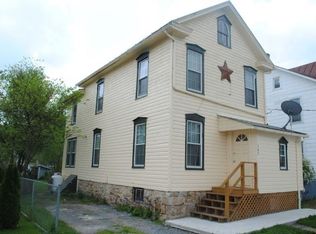 107 W McClure St, New Bloomfield, PA