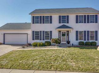 13732 Coach Circle Dr, Granger, IN 46530