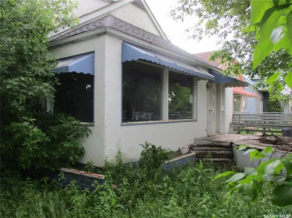 158 4th AVENUE W, Melville, SK S0A 2P0