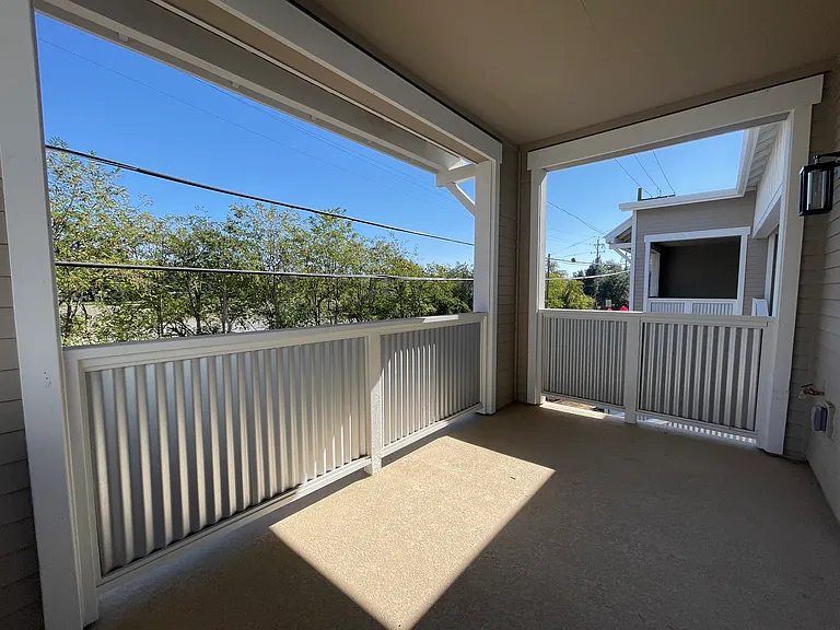 3 Healdsburg Ave — Photo 2